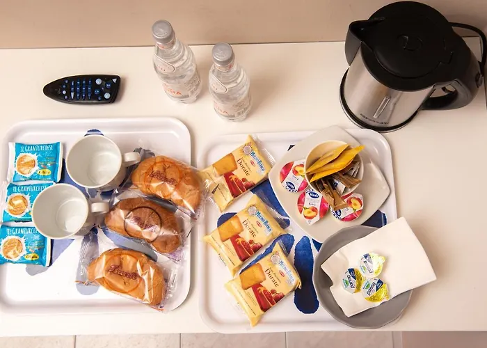 Al Porto Πανσιόν Σαν Μπενεντέτο ντελ Τρόντο